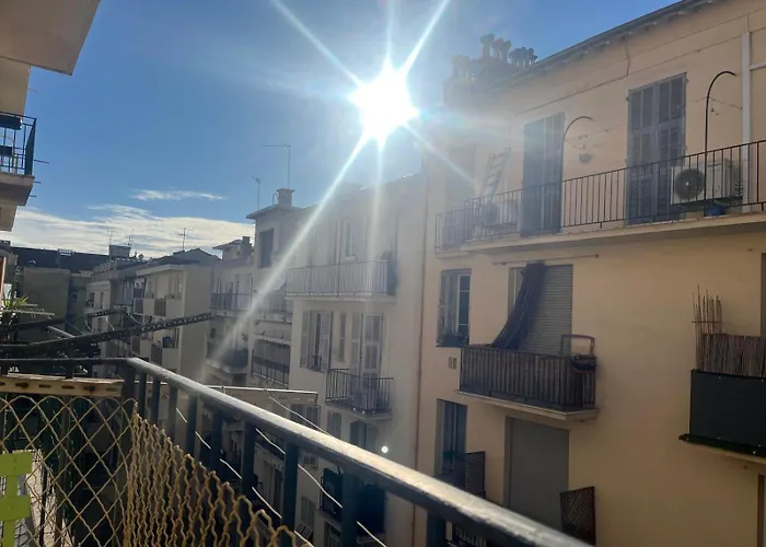 Appartement 2p De Charme Proche Gare Et Hyper Centre